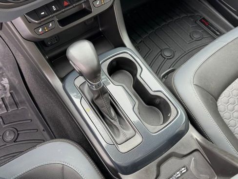 Used 2022 Chevrolet Colorado Z71 image 26