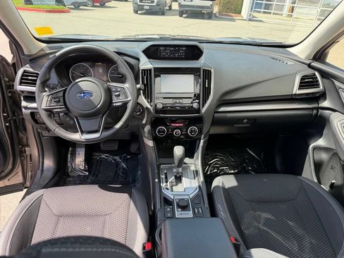 Used 2023 Subaru Forester Premium AWD/4WD image 15