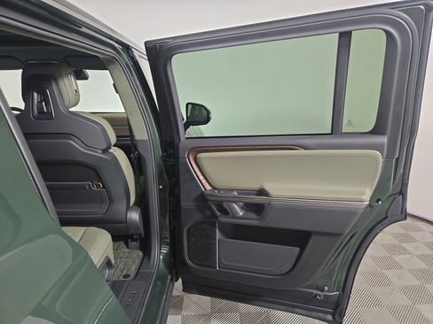 Used 2023 Rivian R1S Adventure image 19