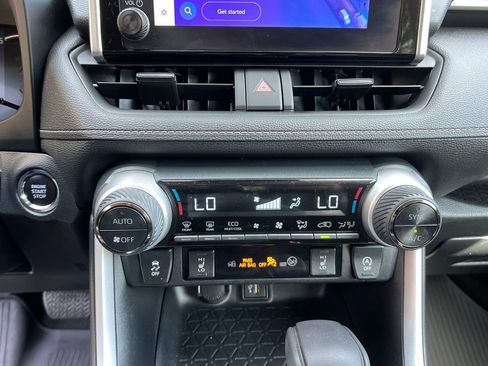 Used 2023 Toyota RAV4 XLE w/ Convenience Package image 17