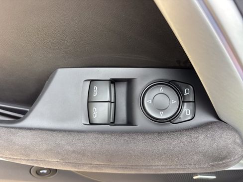 Used 2023 Chevrolet Camaro SS RWD image 19