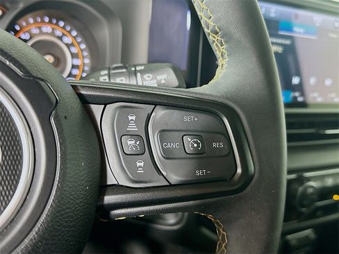 Used 2024 Jeep Wrangler Sport S image 26