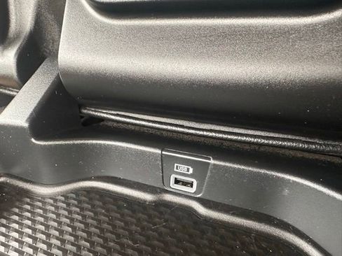 Used 2021 RAM 1500 Big Horn image 33