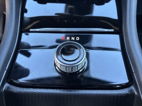 Used 2024 Jeep Grand Cherokee Limited image 25