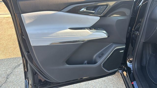 New 2026 Chevrolet Traverse High Country FWD image 13