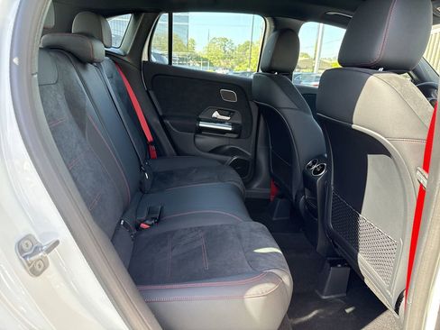 New 2025 Mercedes-Benz GLA 35 AMG GLA 35 AMG image 17