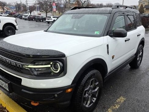 Used 2024 Ford Bronco Sport Badlands image 2