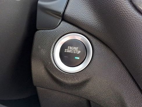 Used 2023 Chevrolet Equinox LT AWD/4WD image 23