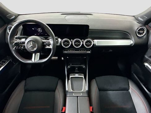 Used 2024 Mercedes-Benz GLB 250 image 13