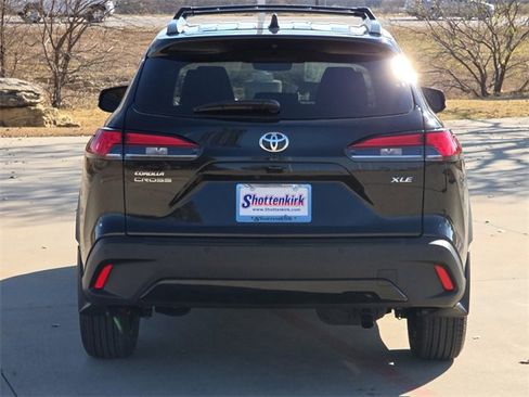 New 2026 Toyota Corolla Cross XLE image 7