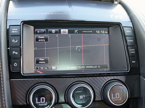 Used 2015 Jaguar F-TYPE R RWD image 20