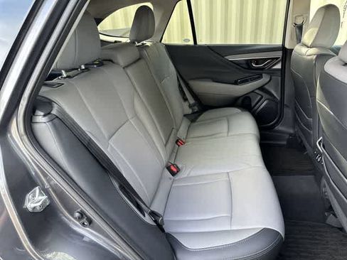 Used 2025 Subaru Outback Limited w/ Popular Package #2 AWD/4WD image 19
