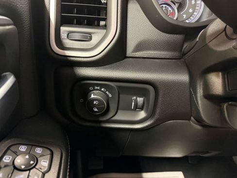 Used 2026 RAM 2500 Big Horn AWD/4WD image 21