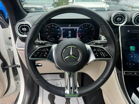 Used 2026 Mercedes-Benz GLC 300 4MATIC image 5