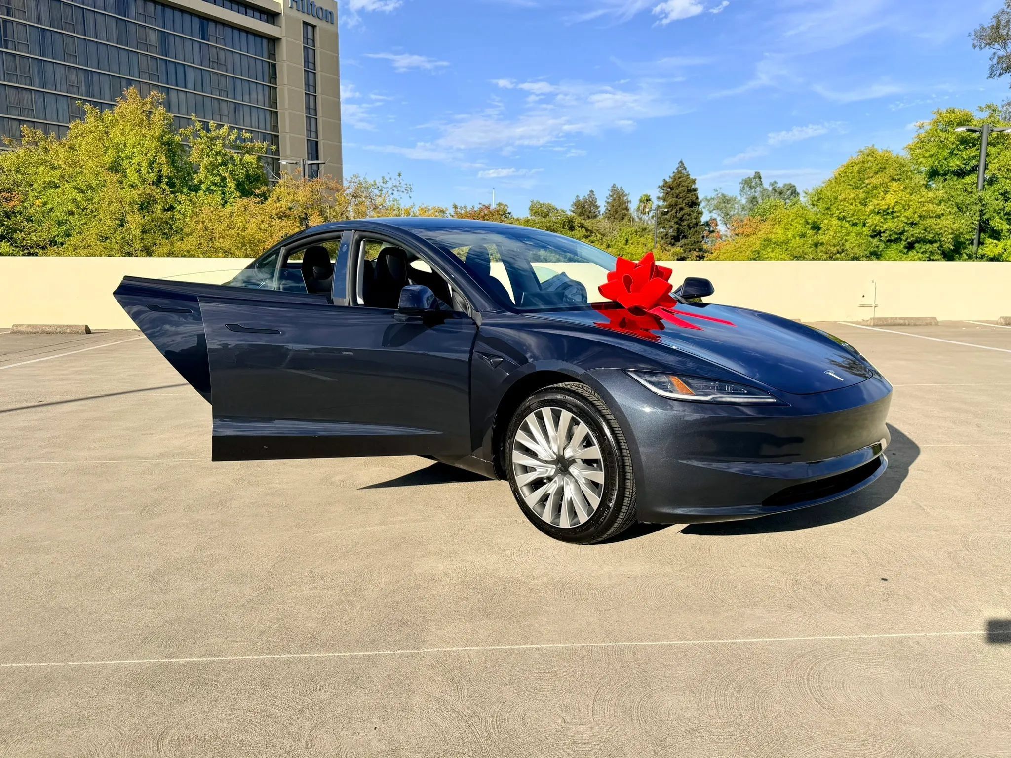 Used 2025 Tesla Model 3 Long Range RWD image 48