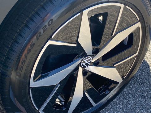 Used 2023 Volkswagen ID.4 Pro S image 22