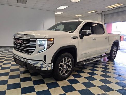 New 2026 GMC Sierra 1500 SLT w/ SLT Premium Plus Package image 3