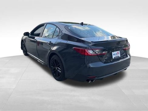 New 2026 Toyota Camry SE image 6