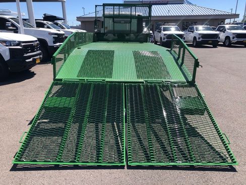 New 2024 Chevrolet Low Cab Forward RWD image 17
