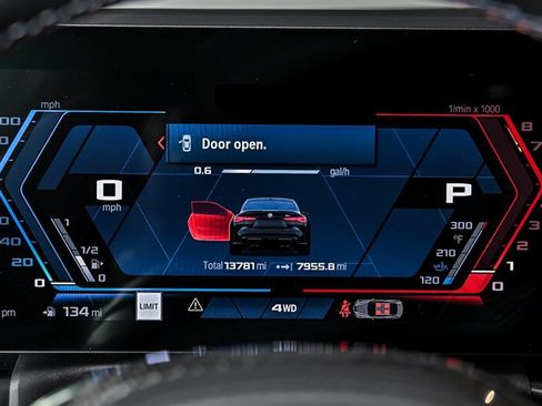 Used 2026 BMW M4 xDrive Competition AWD/4WD image 23