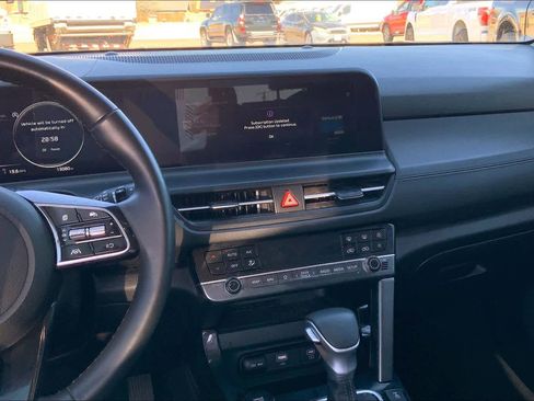 Used 2024 Kia Seltos EX image 7