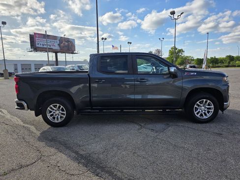 Used 2019 Chevrolet Silverado 1500 LT w/ All-Star Edition AWD/4WD image 4