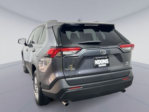 Used 2025 Toyota RAV4 LE image 4