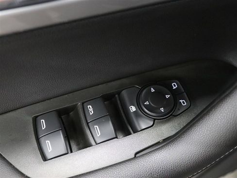 Used 2022 Chevrolet Blazer LT w/ Midnight/Sport Edition image 33