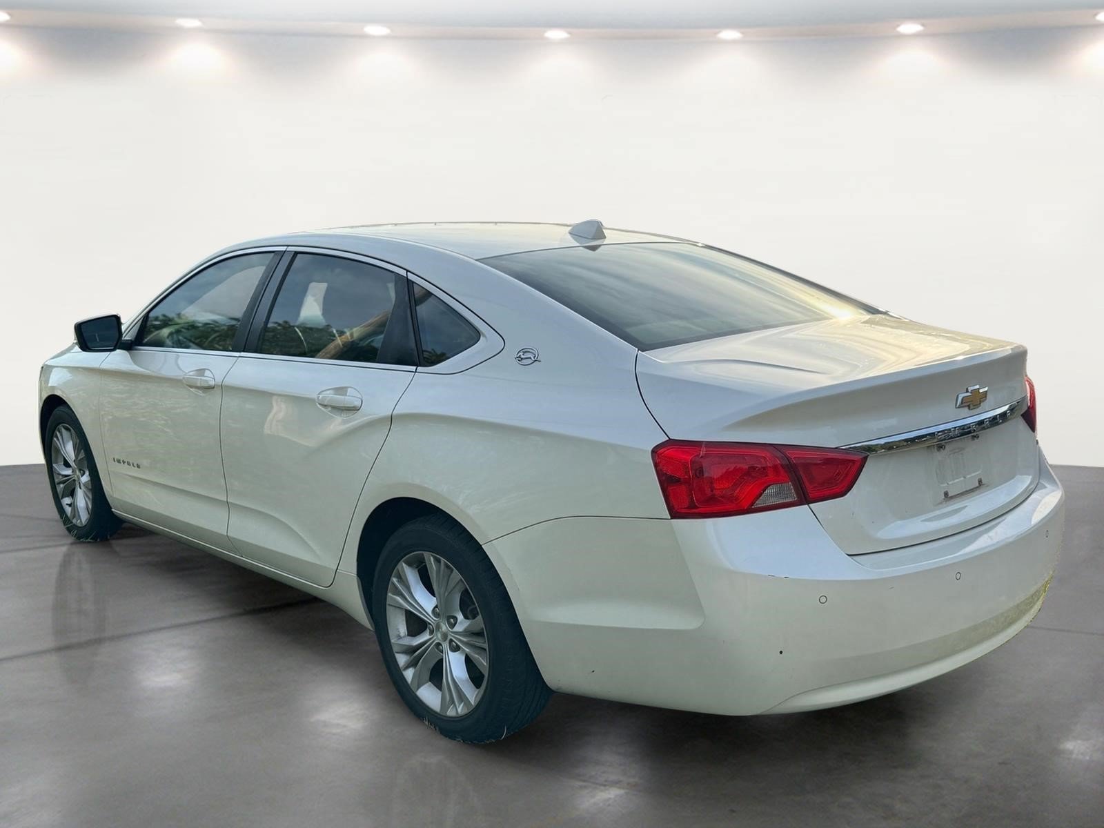 Used 2014 Chevrolet Impala LT w/ Premium Seating Package FWD image 19
