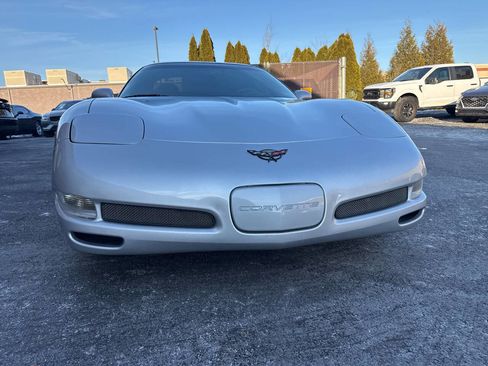 Used 2003 Chevrolet Corvette Z06 w/ Memory Package, 3 Drivers image 6