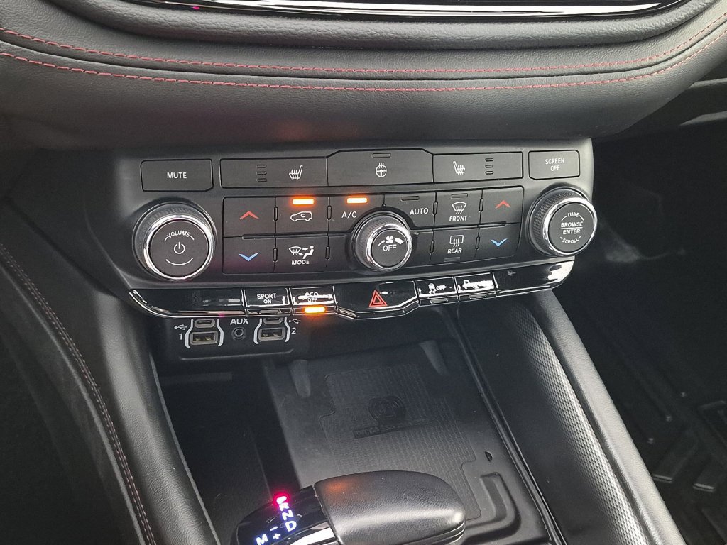 Used 2022 Dodge Durango R/T AWD/4WD image 26