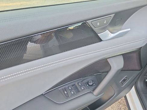 New 2026 Volkswagen Tiguan SE R-Line image 14