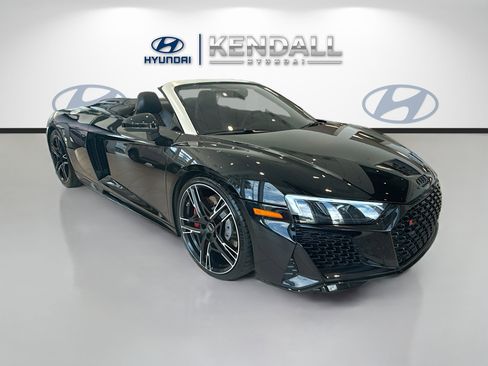 Used 2021 Audi R8 V10 RWD image 1