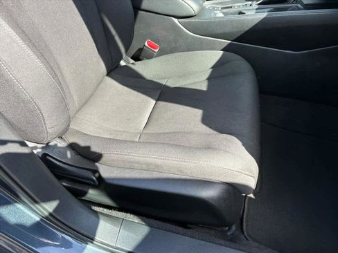 Used 2023 Honda Accord EX image 7