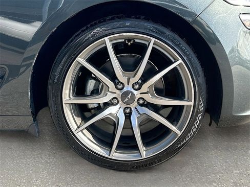 Used 2023 Genesis G70 2.0T image 30