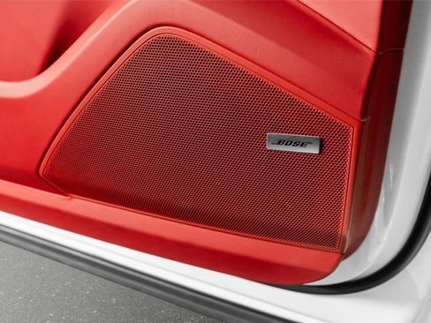 Used 2023 Porsche Cayenne Platinum Edition image 52