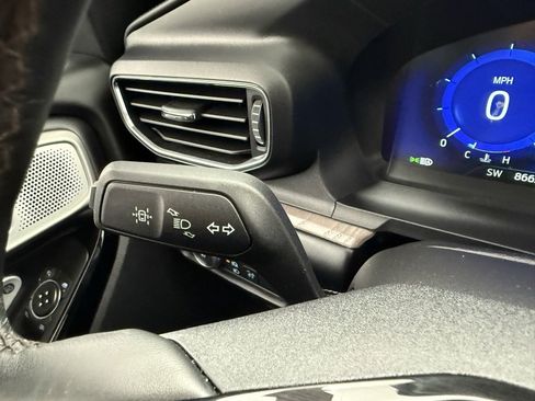 Used 2022 Ford Explorer Platinum w/ Equipment Group 601A image 25
