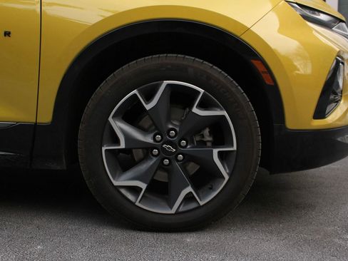 Used 2022 Chevrolet Blazer RS w/ Enhanced Convenience Package image 4