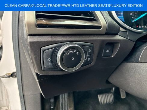 Used 2016 Ford Fusion SE w/ Equipment Group 202A FWD image 14