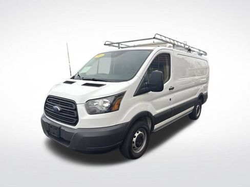 Used 2018 Ford Transit 250 130 Low Roof RWD image 3
