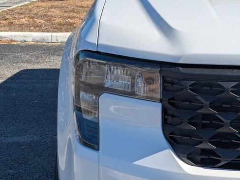 New 2026 Ford Maverick XL image 10