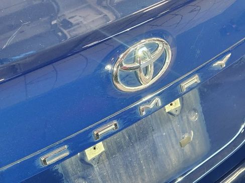 Used 2024 Toyota Camry LE FWD image 9