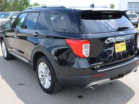 Used 2024 Ford Explorer Limited w/ Limited Technology Package AWD/4WD image 5