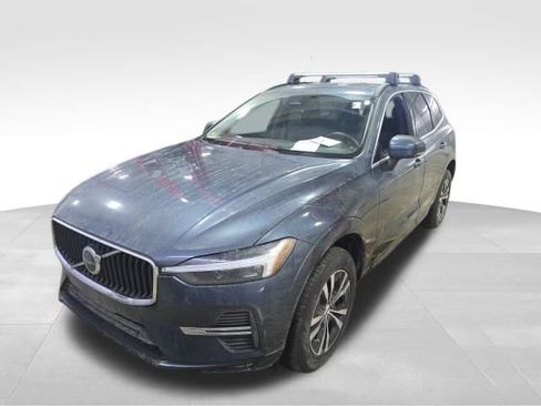 Used 2023 Volvo XC60 B5 Core image 8