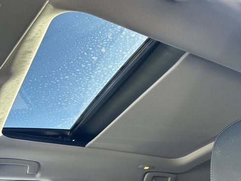 Used 2024 Mitsubishi Outlander SEL image 20