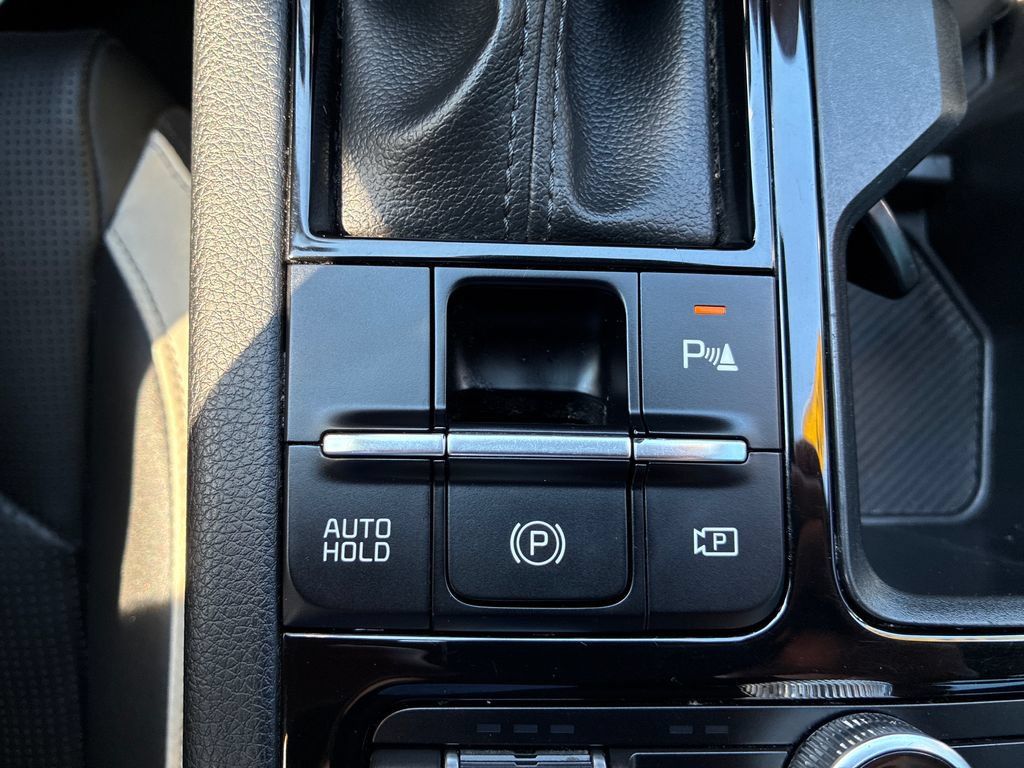 Used 2025 Kia K5 GT-Line w/ GT-Line Premium Package AWD/4WD image 33