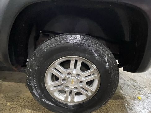 Used 2012 Chevrolet Colorado LT w/ Bodyguard Package image 31