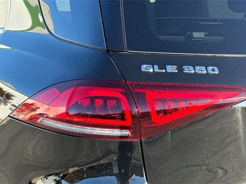 Used 2023 Mercedes-Benz GLE 350 4MATIC image 33