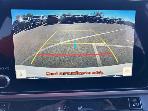 Used 2026 Toyota Camry SE image 25