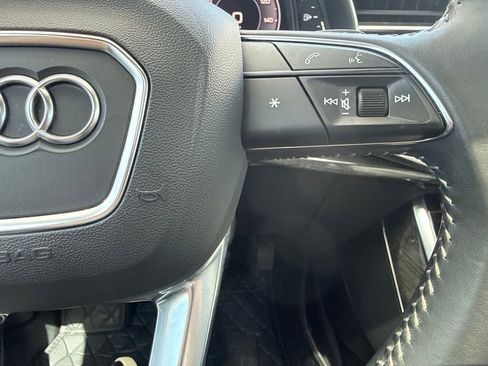 Used 2020 Audi Q8 Premium Plus w/ Premium Plus Package AWD/4WD image 19